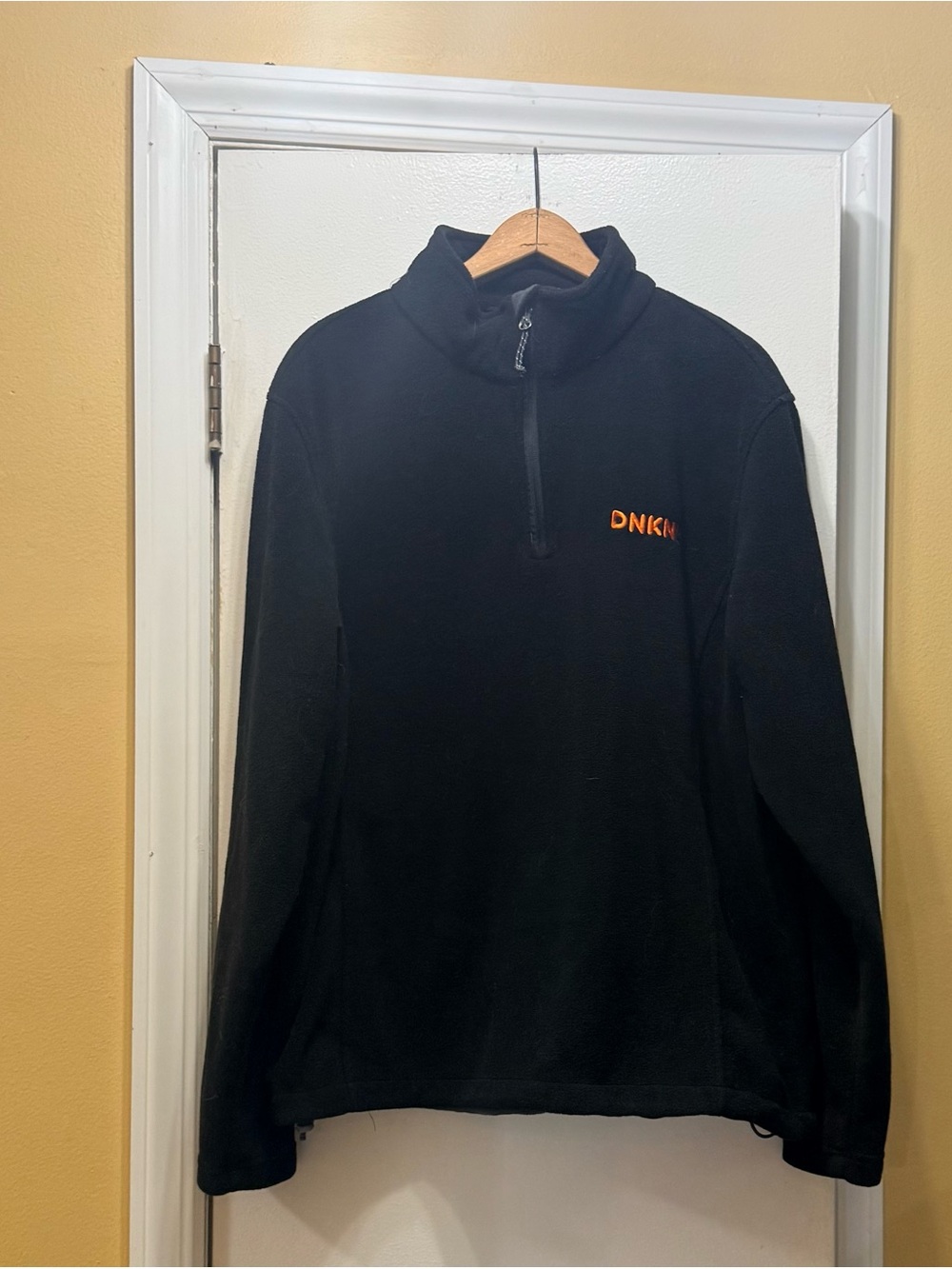 Men's Black Dunkin Donuts Quarter-Zip Fleece Sweatshirt with Orange Logo! EUC